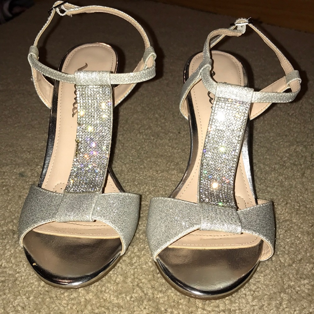 Gorgeous heels 👠